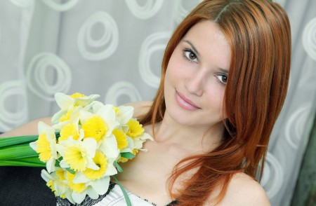 Летняя радость: Дана А в эротической фотосессии