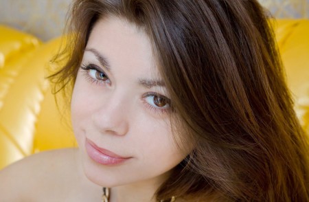 Соблазнительная Элина А в гламурном образе