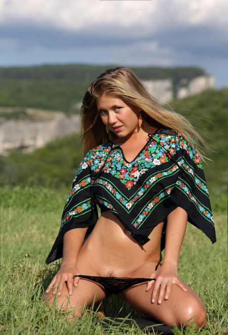 Счастливая летняя красота в природе