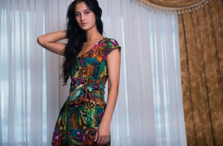 Памела А в эротической модной фотосессии