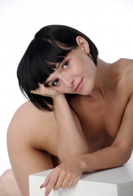 Летняя сенсуальность: Fanny A в студии