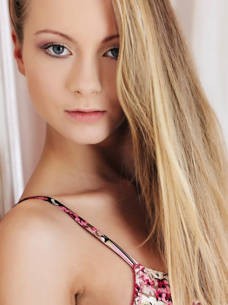 Эротическая фотосессия с участием Франсес А