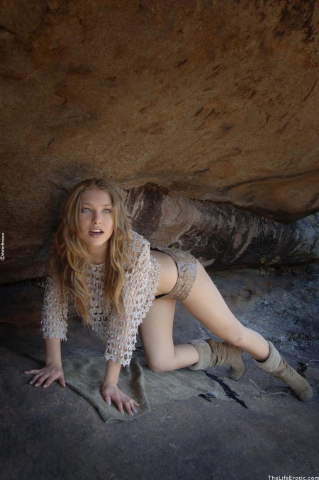 Летняя сенсуальность: фотосет Виктории А