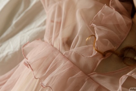 Прекрасная Хайди Романова в соблазнительной фотосессии