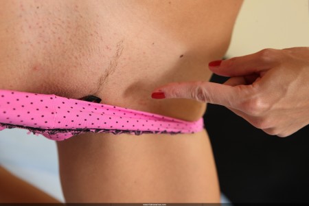 Счастливая блондинка Jana CCova