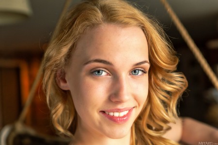 Расслабленная Лана: Эротическая Фотосессия