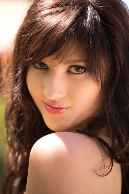 Эротическая фотосессия с девушкой Элленой Вудс