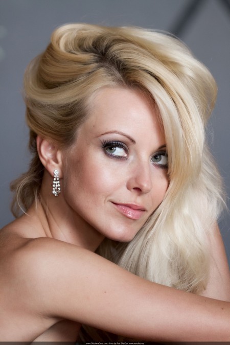 Изящная фотосессия эротики с Яной