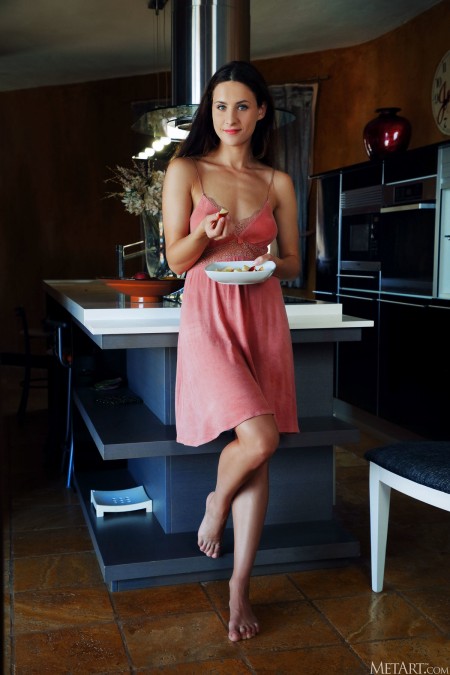 Мара Блейк: домашняя кухня и непринужденная эротика