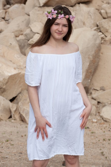 Летняя радость: обнаженная Мэтти А