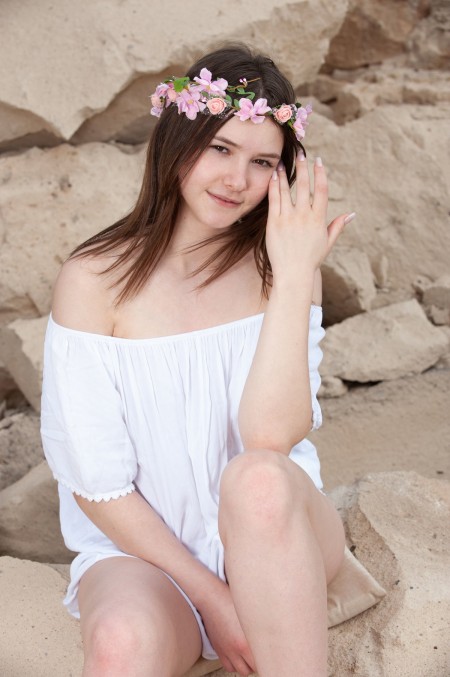 Летняя радость: обнаженная Мэтти А