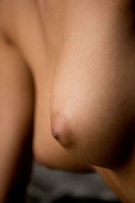 Изысканная сенсуальность: фотосессия в студии