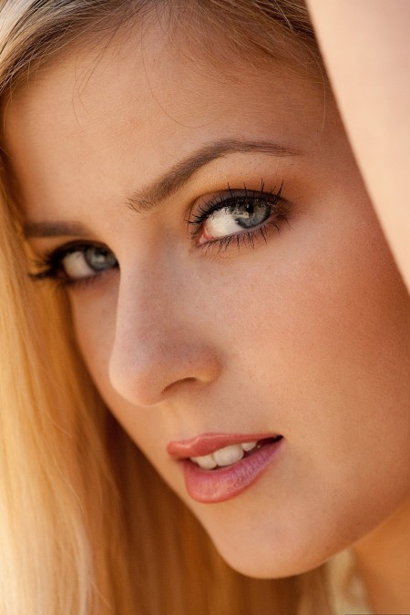 Летняя сенсуальность: фэшн модель Абигейл Джонсон