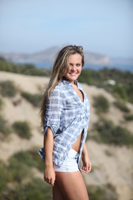 Летняя природа: нежная красота Апрель