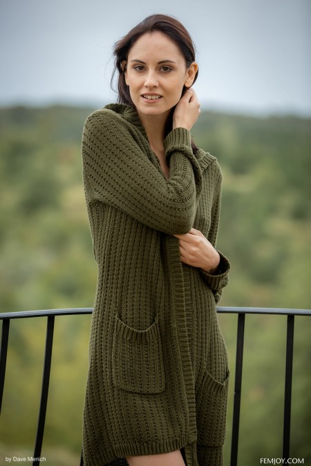 Счастливая осенняя фотосессия с голой Сабриной