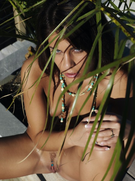 Летняя сенсуальность: Франческа Гальярдо