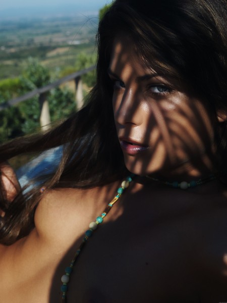 Летняя сенсуальность: Франческа Гальярдо