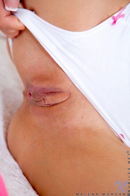 Уютная фотосессия с улыбчивой Маленой