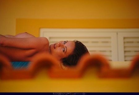 Летний отдых: эротическая фотосессия с Kyla Cole