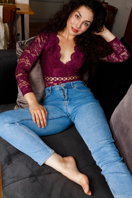 Электра Нуар: Натуралистичная красота на свежем воздухе