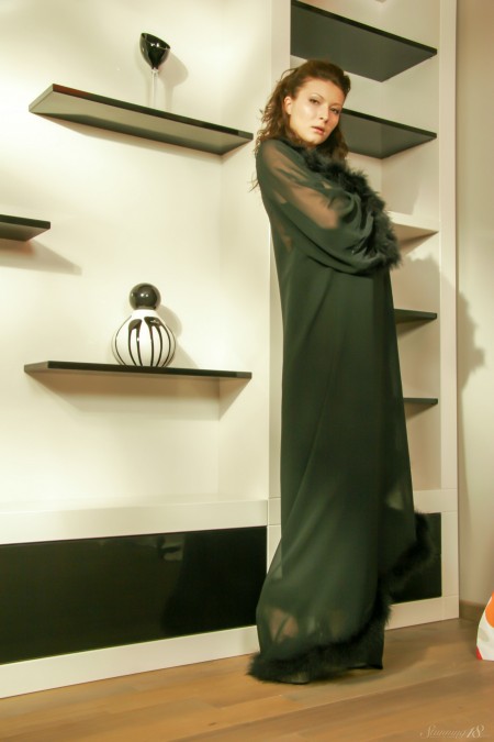 Элегантность и соблазн: фотосессия модели Xena A