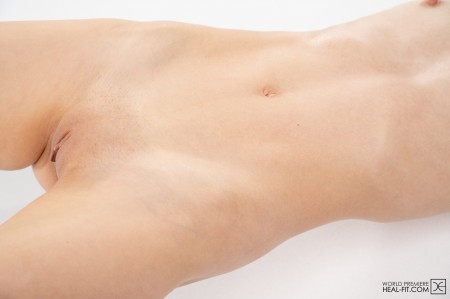 Эмблема чувственности: блондинка Эмили Грейс