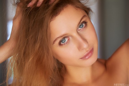 Сексуальная фотосессия модели Эльвиры У