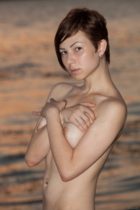 Летний портрет счастья в природе