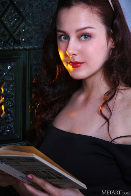 Оливия Х: Элегантная сенсуальность фешн-модели