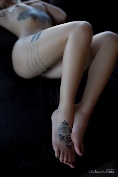 Соблазнительная фотосессия с Барбарой Штейль