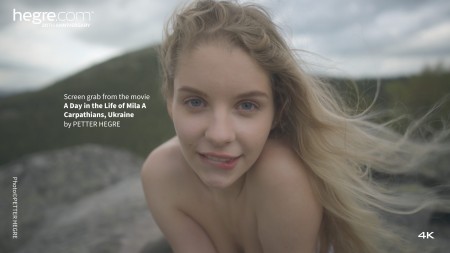 Летняя счастливая Мила: чувственная фотосессия