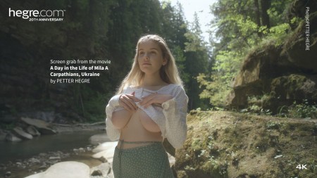 Летняя счастливая Мила: чувственная фотосессия