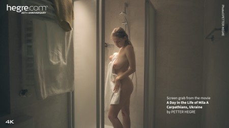 Летняя счастливая Мила: чувственная фотосессия