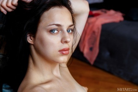 Счастливая Никта: сенсуальная фотосессия дома