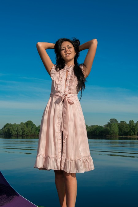 Летняя чувственность: Мэйси Б на природе