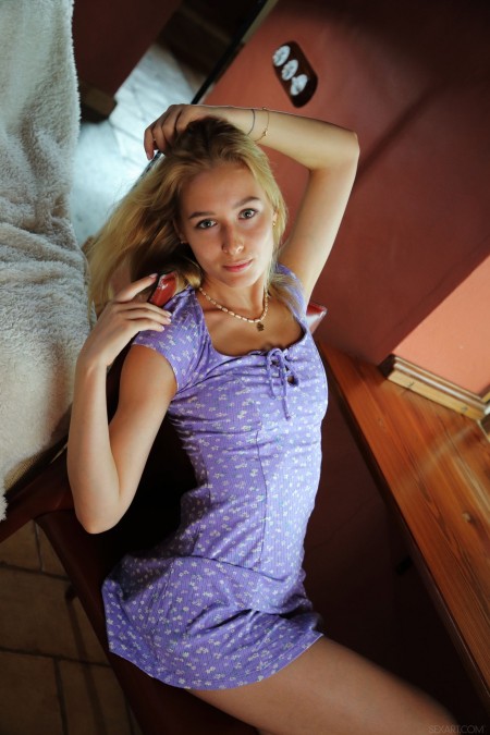 Чувственное фотосет Келли Коллинс