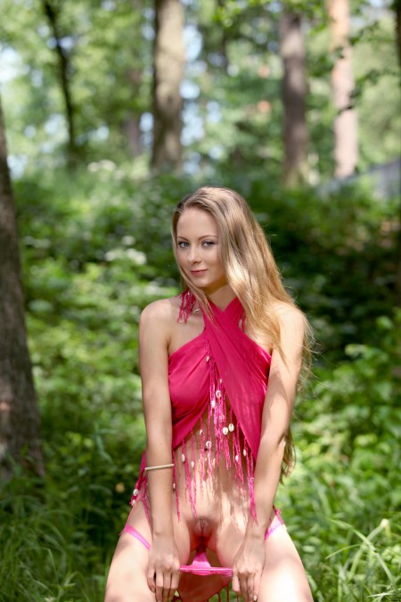 Летняя фотосессия в природе с Фрэнсис