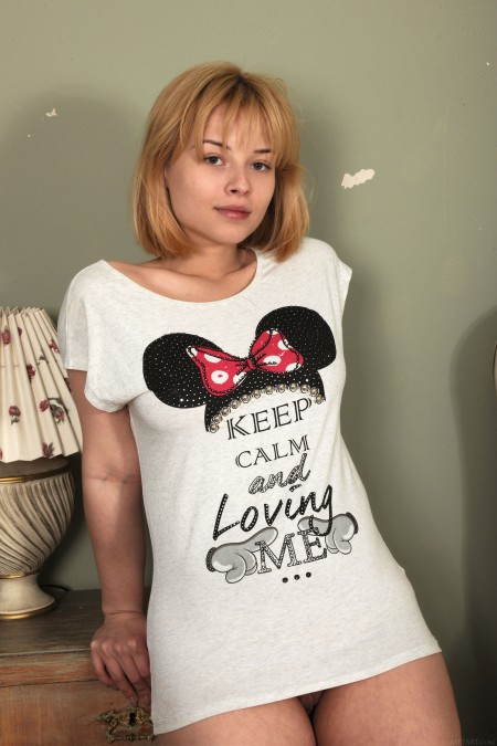 Интимное чувство: милая Бьянка Белл