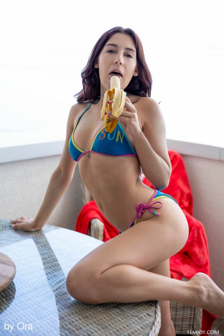 Анна Н: Чувственная фотосессия в домашнем интерьере