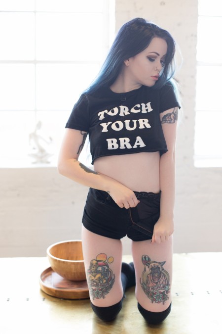 Чувственная фотосессия с моделью Аурра Ли