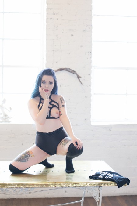 Чувственная фотосессия с моделью Аурра Ли