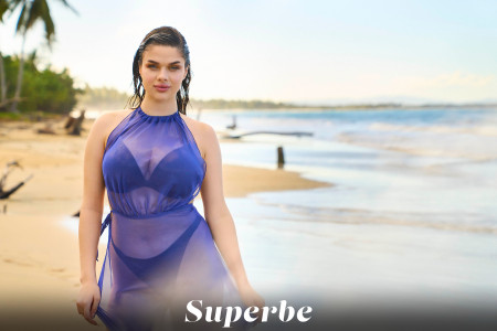 Лола Джонсон: Летняя эротика на песке