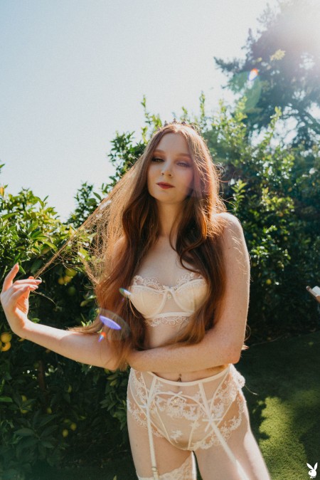 Летняя свежесть: Jessica Brooks на природе