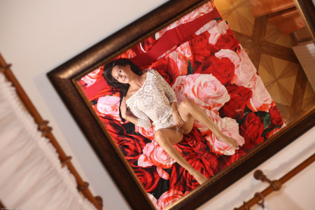 Уютная домашняя фотосессия с Ванессой Анджелис