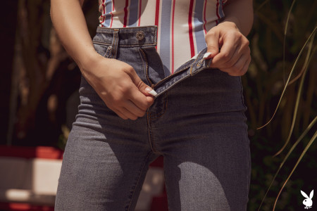 Летнее блаженство: эротика с Jay Marie