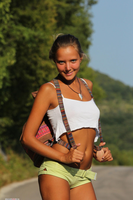 Летняя фотосессия: Катя Кловер на природе