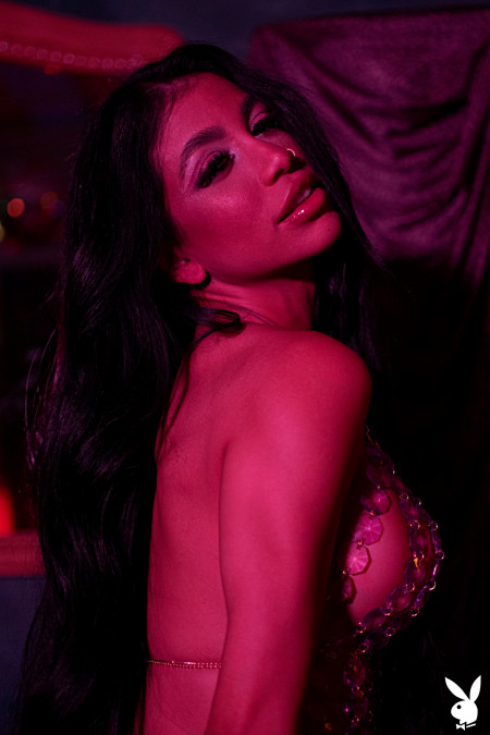 Соблазнительная Вероника Родригес: модель эротической фотосессии