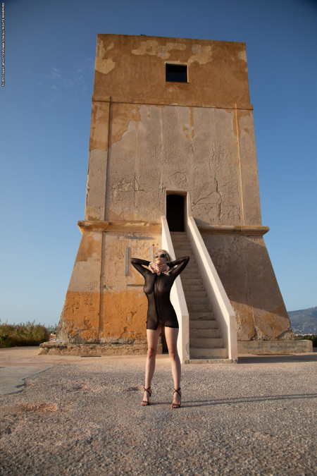 Летняя солнечная элегантность Миланны