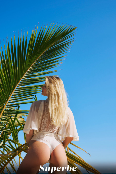 Соблазнительная блондинка Машенька S