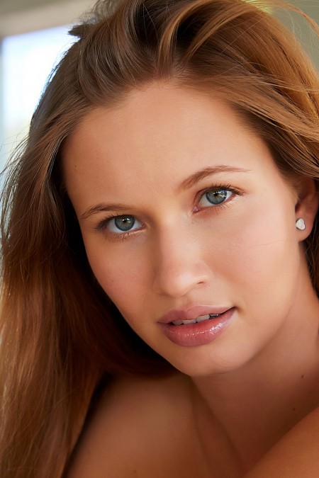 Stella Cardo: Летняя элегантность и чувственность